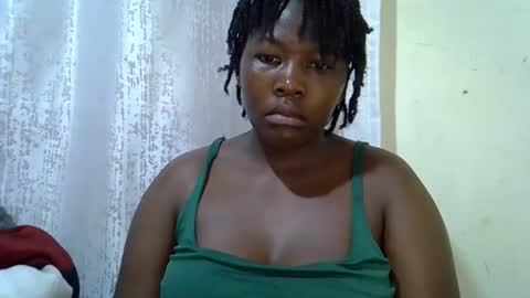 Snapshot of chubby_queenie07 chatting on 04.02.26 DivaDee online show from 04.02.26