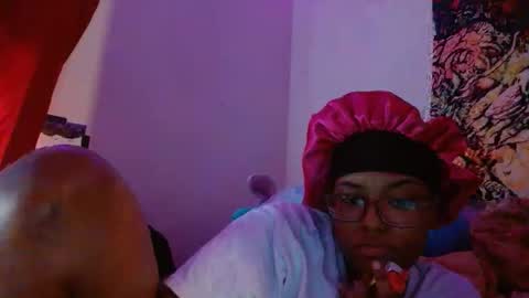 Snapshot of chubbygirl1300 chatting on 05.15.26 Mommy milf online show from 05.15.26