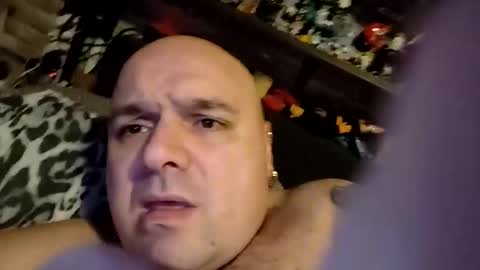 Snapshot of chubbyman40 chatting on 03.14.26 chubbyman40 online show from 03.14.26