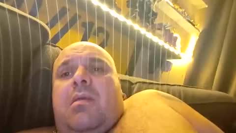 Snapshot of chubbyman40 chatting on 05.02.26 chubbyman40 online show from 05.02.26