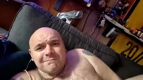 Snapshot of chubbyman44 chatting on 05.18.26 chubbyman44 online show from 05.18.26