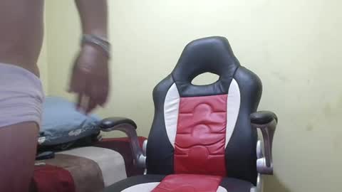 Snapshot of chupameloxxx3 chatting on 02.05.25 el papi online show from 02.05.25