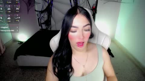 Snapshot of cieloo_ chatting on 10.30.25 CIELO online show from 10.30.25