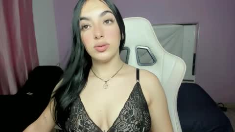 Snapshot of cieloo_ chatting on 11.17.25 CIELO online show from 11.17.25