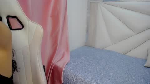 Snapshot of cieloo_ chatting on 01.15.26 CIELO online show from 01.15.26