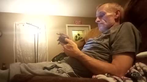 Snapshot of ciestep8216 chatting on 02.15.25 ciestep8216 online show from 02.15.25