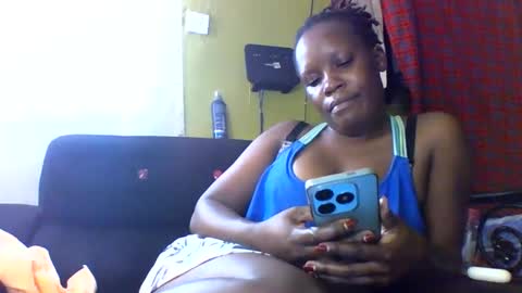 Snapshot of cinddy_14 chatting on 01.24.25 cinddy 14 online show from 01.24.25