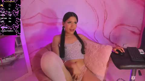 cinnamon_sue online show from 02.15.26