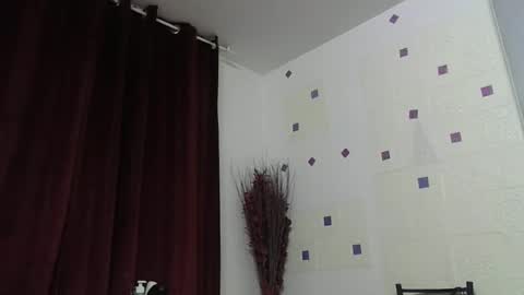 cinthia2525 online show from 01.10.25