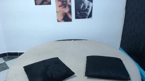 Cinthya online show from 10.23.25