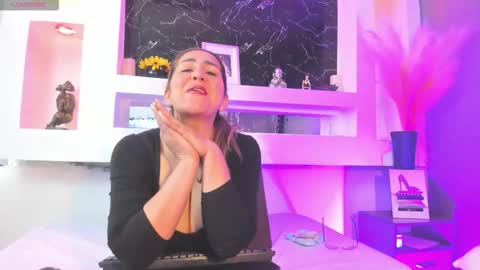 Cinthya  online show from 02.21.26