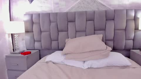 Snapshot of cintiacolins chatting on 01.30.25 CintiaCollins online show from 01.30.25