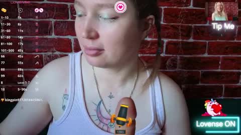 Snapshot of citrusblissss chatting on 05.15.26 citrusblissss online show from 05.15.26