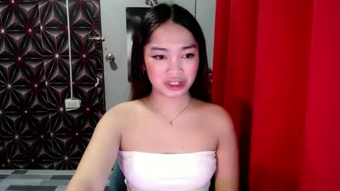 Snapshot of citygirl_squirtx chatting on 09.19.25 citygirl_squirtx online show from 09.19.25