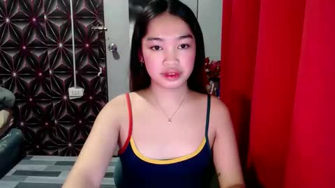 Snapshot of citygirl_squirtx chatting on 09.22.25 citygirl_squirtx online show from 09.22.25