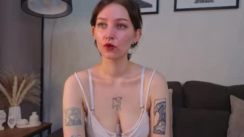 Im Amy online show from 07.10.26