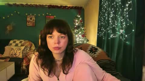 Snapshot of clancyosbourne chatting on 01.31.26 Clancy online show from 01.31.26