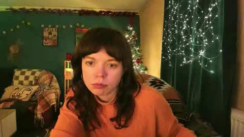 Snapshot of clancyosbourne chatting on 02.01.26 Clancy online show from 02.01.26