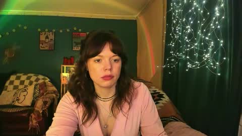 Snapshot of clancyosbourne chatting on 02.22.26 Clancy online show from 02.22.26