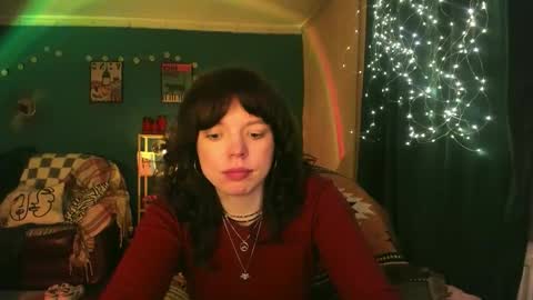 Snapshot of clancyosbourne chatting on 03.08.26 Clancy online show from 03.08.26