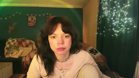 Snapshot of clancyosbourne chatting on 03.27.26 Clancy online show from 03.27.26