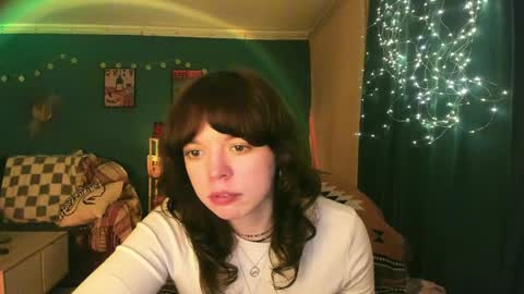 Snapshot of clancyosbourne chatting on 04.04.26 Clancy online show from 04.04.26