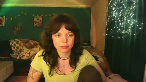 Snapshot of clancyosbourne chatting on 04.15.26 Clancy online show from 04.15.26