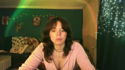 Snapshot of clancyosbourne chatting on 05.19.26 Clancy online show from 05.19.26