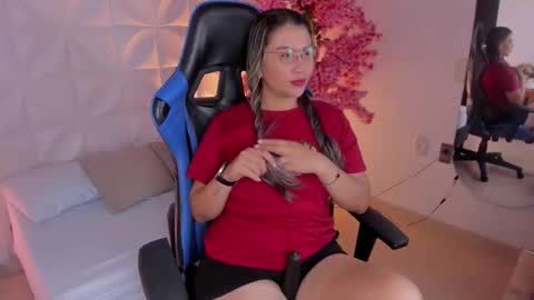 Clara online show from 02.28.26