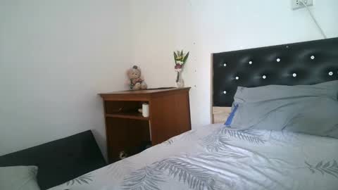 claralafontaine online show from 04.17.26