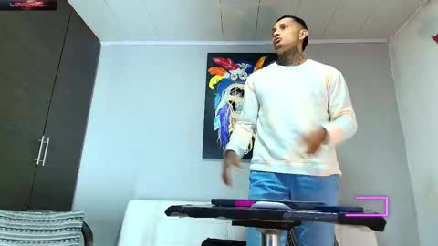 Snapshot of clark__ken chatting on 02.15.25 Juanpaindependent model online show from 02.15.25