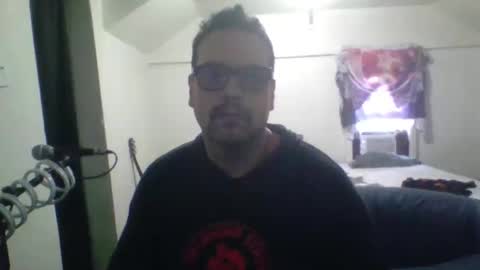 Snapshot of clark_kent1986 chatting on 05.16.26 clark_kent1986 online show from 05.16.26