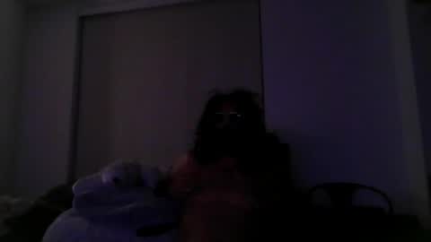 Snapshot of clarkbent2 chatting on 11.30.25 clarkbent2 online show from 11.30.25