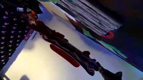 Snapshot of clarkshammer95 chatting on 11.19.25 clarkshammer95 online show from 11.19.25