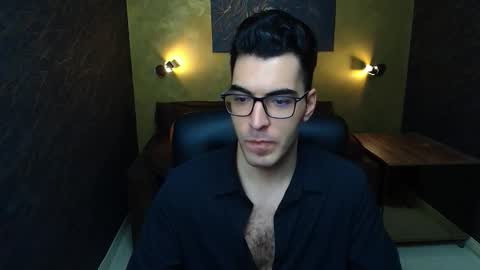 Snapshot of clarkslade chatting on 10.12.25 ClarkSlade online show from 10.12.25