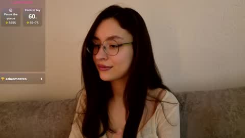 Snapshot of classy____ chatting on 05.11.26 Cassy Classy online show from 05.11.26