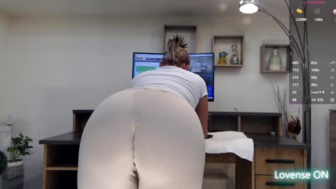 Deea xxx online show from 01.20.25