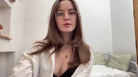 classyandgirly online show from 02.25.26