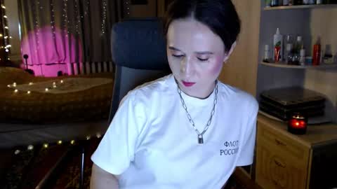 classyinna online show from 01.05.26