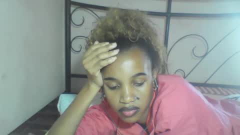 Snapshot of claudiannah chatting on 04.23.26 claudianne online show from 04.23.26