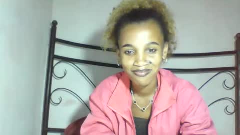 Snapshot of claudiannah chatting on 04.30.26 claudianne online show from 04.30.26
