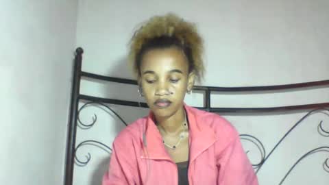 Snapshot of claudiannah chatting on 05.05.26 claudianne online show from 05.05.26
