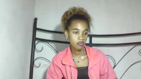 Snapshot of claudiannah chatting on 05.14.26 claudianne online show from 05.14.26