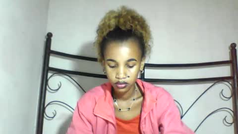 Snapshot of claudiannah chatting on 05.23.26 claudianne online show from 05.23.26