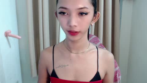 Snapshot of claxy_kimslut chatting on 06.10.26 KIM online show from 06.10.26