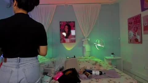 Snapshot of cleo_foxx chatting on 03.23.26 Cleo online show from 03.23.26