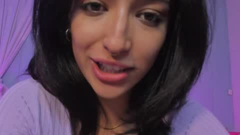 Snapshot of cleo_foxx chatting on 04.29.26 Cleo online show from 04.29.26
