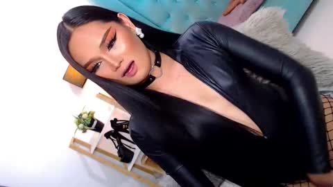 Cleo online show from 04.04.26