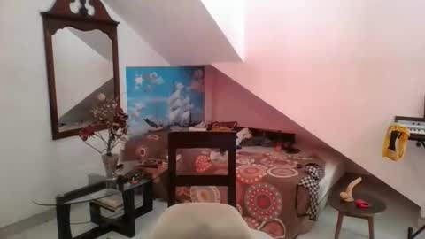 Cleopatra online show from 04.04.26