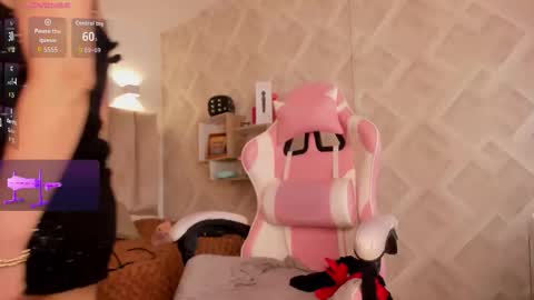 clhoe_johnson_ online show from 02.13.26